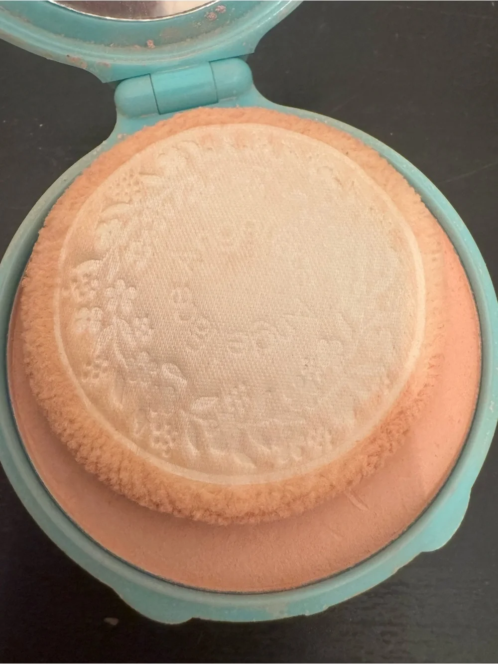 Vintage Angel Face Ponds Pressed Powder Compact And Puff Tawny 04